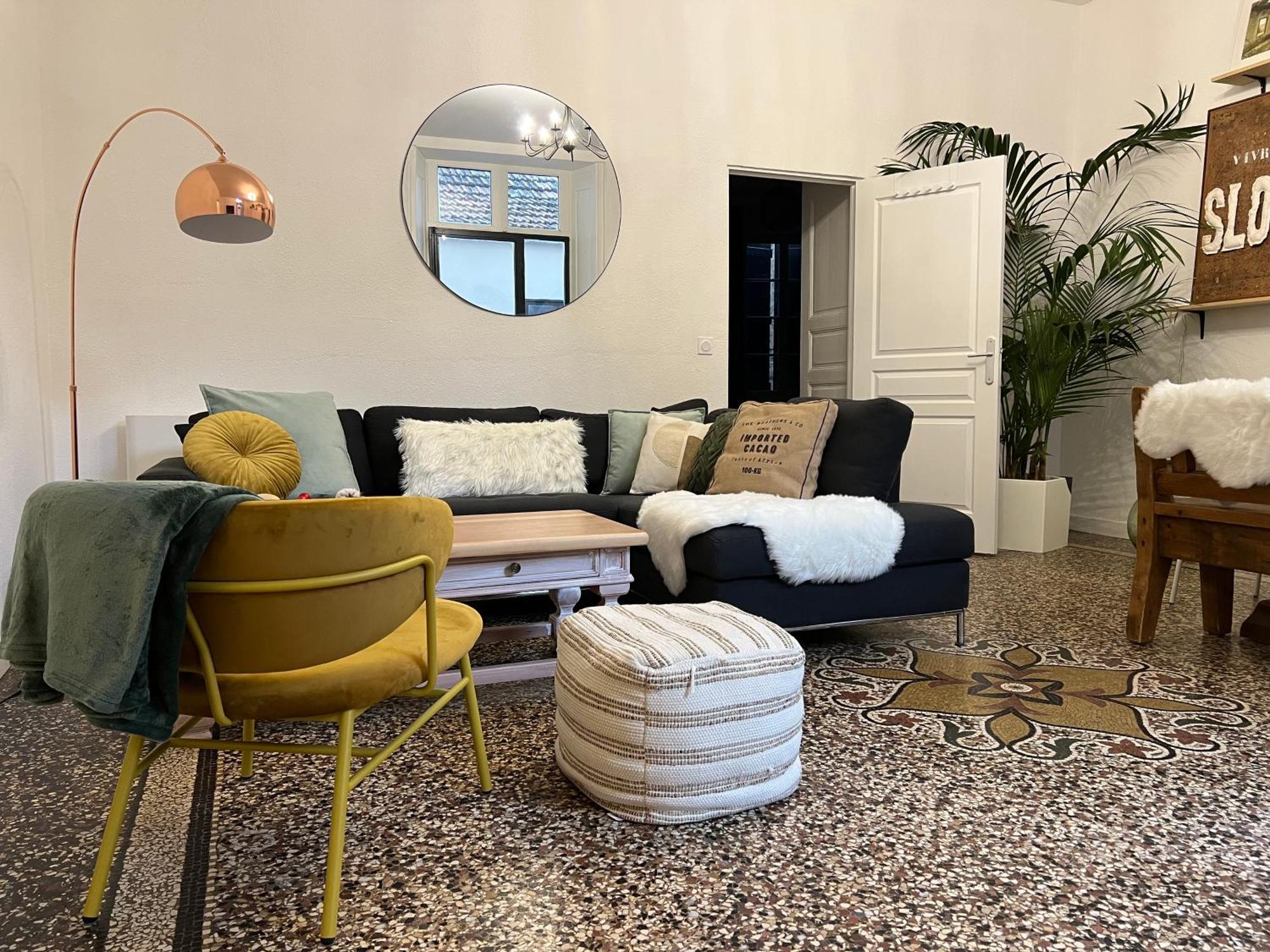 Appartement Nature & Medieval, De Charme 4 Etoiles